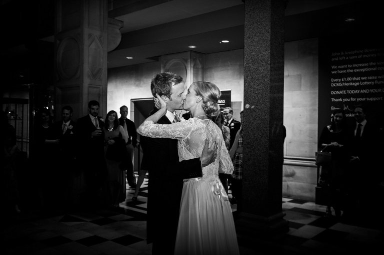 kissing first dance