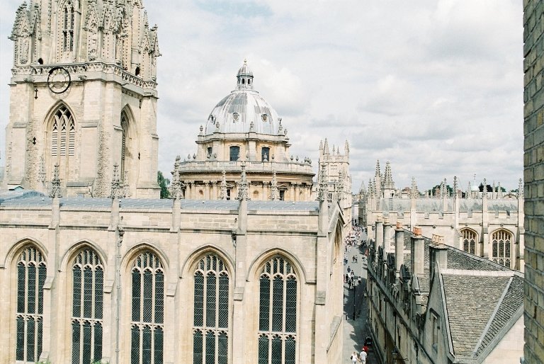 Oxford wedding photographer, Magdalen College, Oxford, a wedding with hues of green